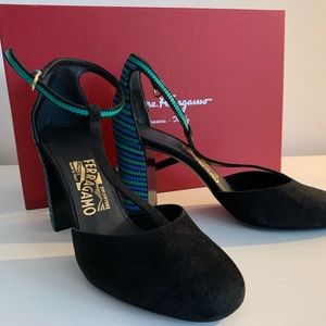 Salvatore Ferragamo Pumps